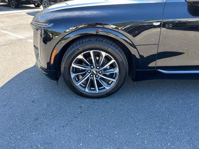 2024 Cadillac LYRIQ Sport 2
