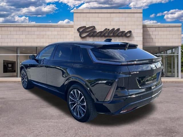 2024 Cadillac LYRIQ Sport 2