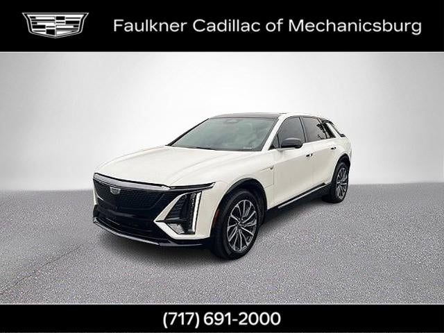 2024 Cadillac LYRIQ Sport 2