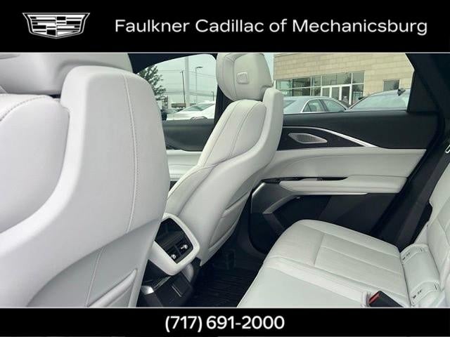 2024 Cadillac LYRIQ Sport 2