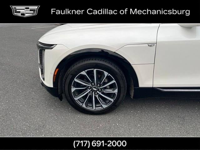 2024 Cadillac LYRIQ Sport 2