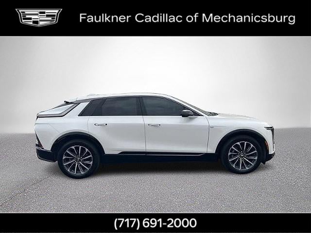 2024 Cadillac LYRIQ Sport 2
