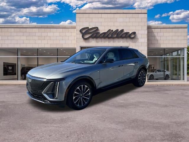 2024 Cadillac LYRIQ Sport 2