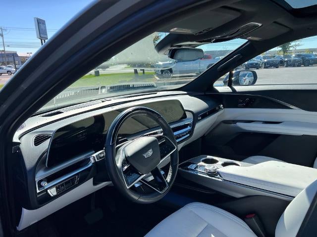 2024 Cadillac LYRIQ Sport 2