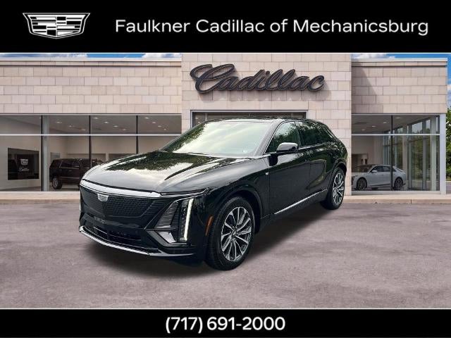 2024 Cadillac LYRIQ Sport 2