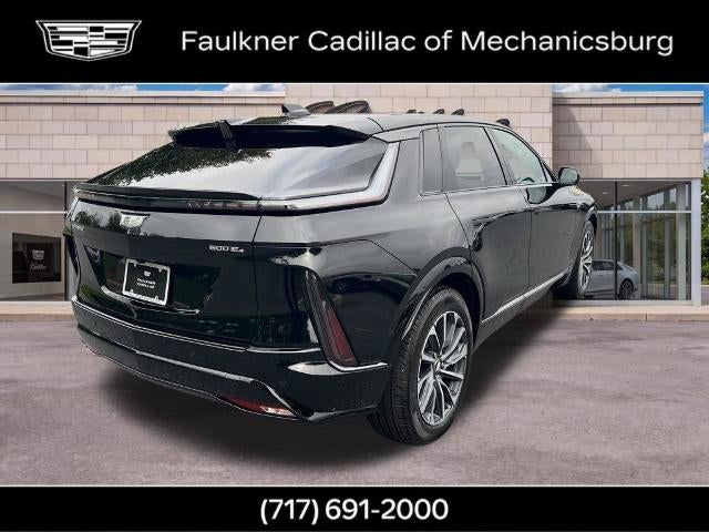 2024 Cadillac LYRIQ Sport 2