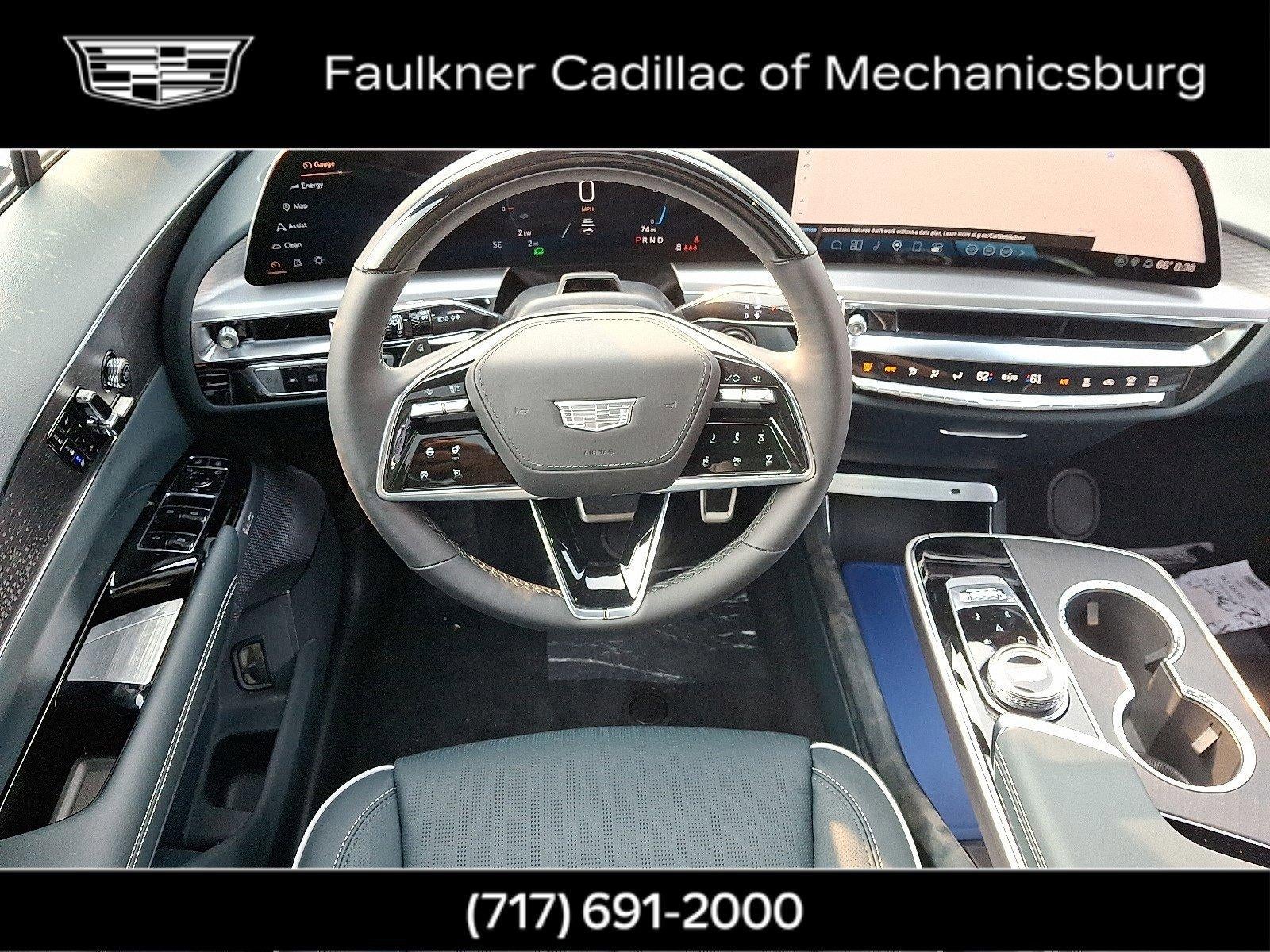 2025 Cadillac LYRIQ Sport 3