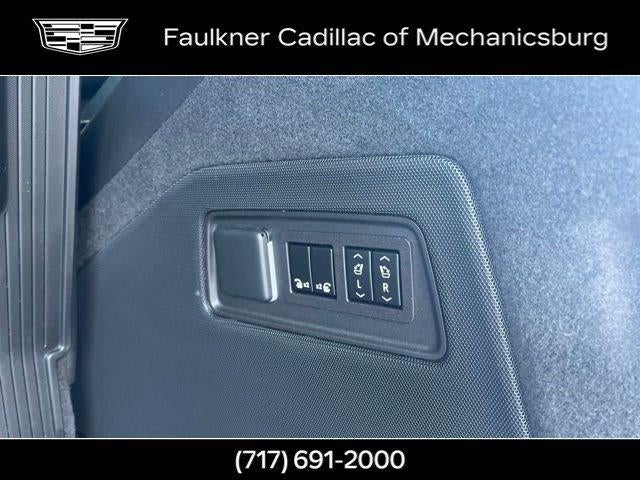 2023 Cadillac Escalade 4WD Sport Platinum