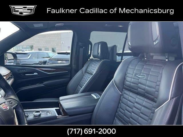 2023 Cadillac Escalade 4WD Sport Platinum