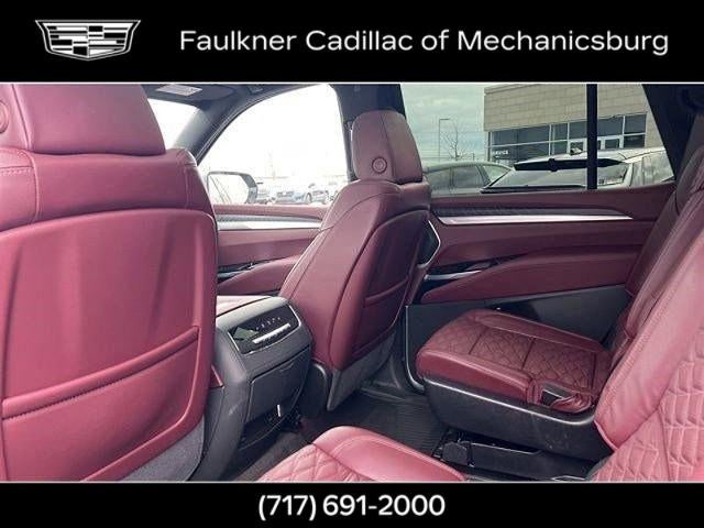 2025 Cadillac Escalade Sport