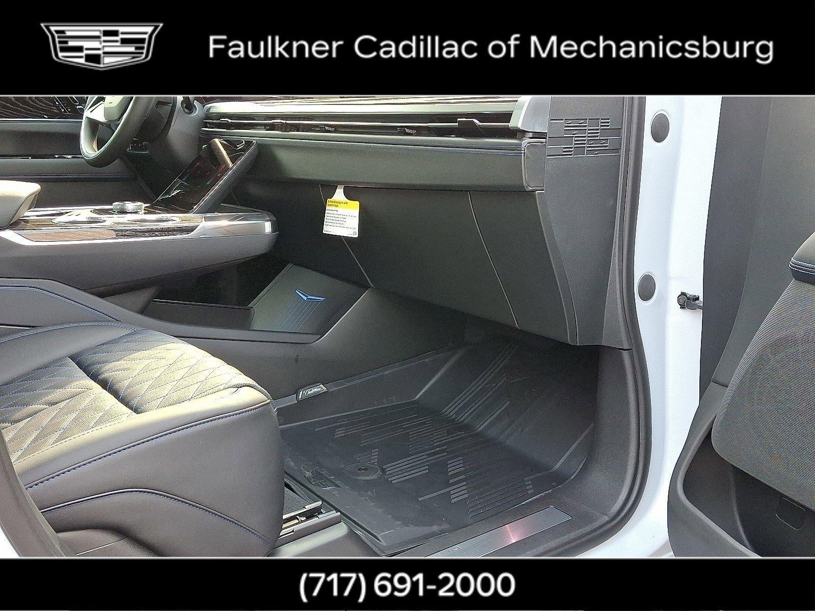 2026 Cadillac ESCALADE IQ Sport