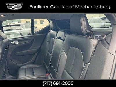 2019 Volvo XC40 Inscription