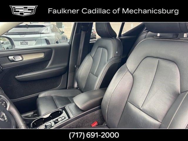 2019 Volvo XC40 Inscription