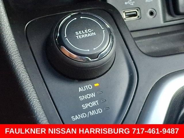 2015 Jeep Cherokee 4WD 4dr Latitude