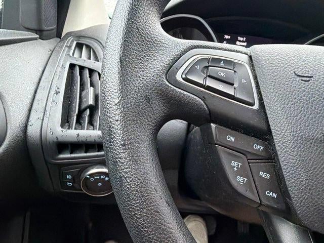 2017 Ford Focus SEL Hatch