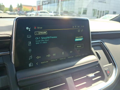 2022 Chevrolet Suburban 4WD RST