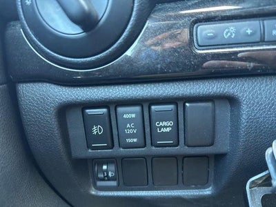 2018 Nissan Titan 4x4 Crew Cab SV