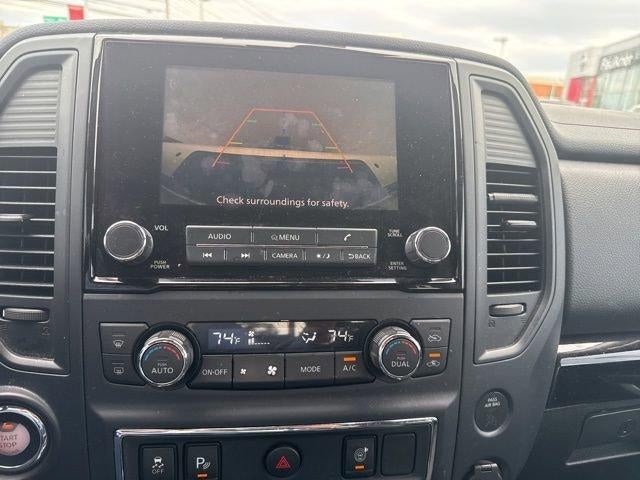 2023 Nissan Titan 4x4 Crew Cab SV