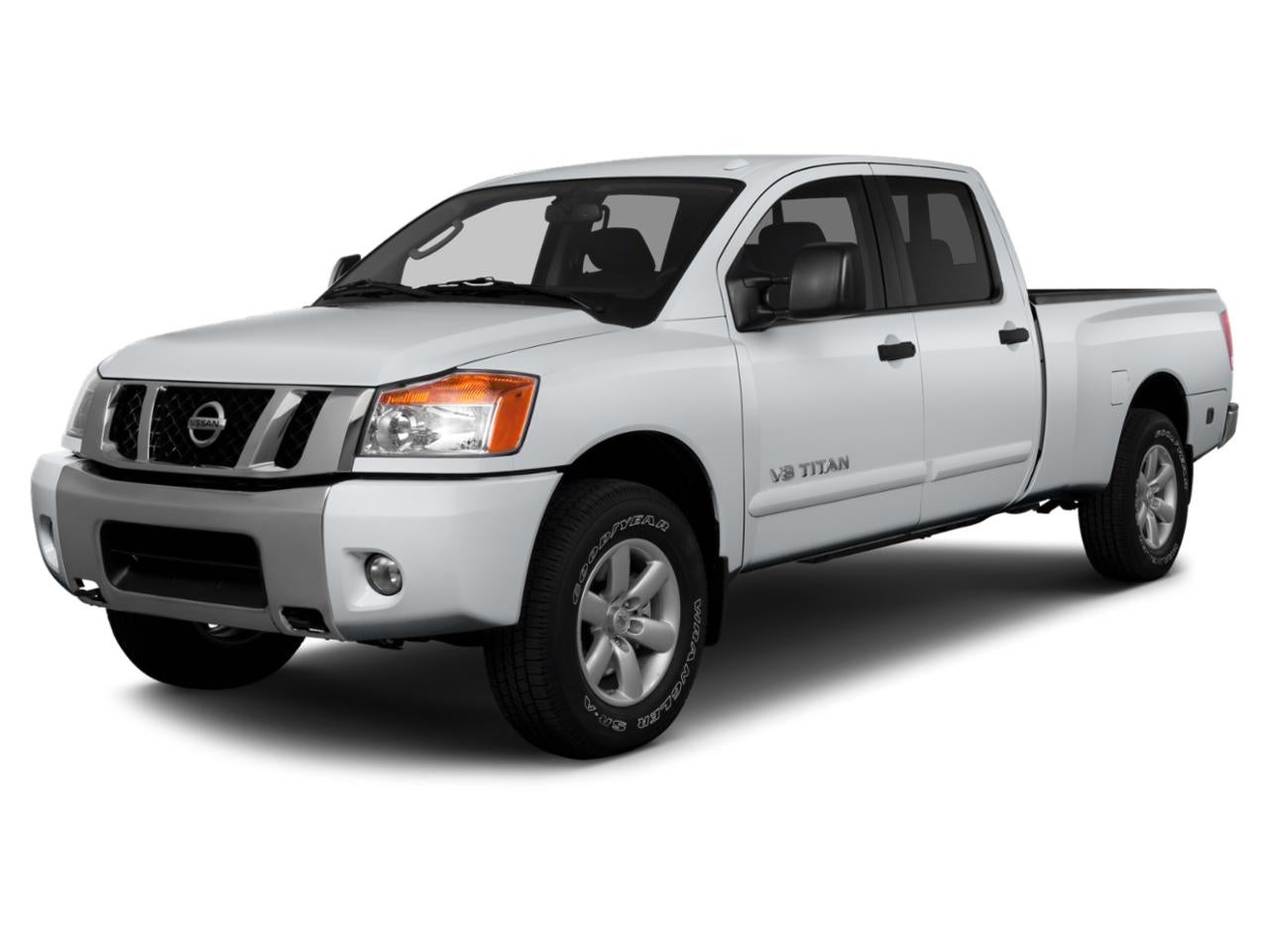 2015 Nissan Titan 4WD Crew Cab Short Bed SV