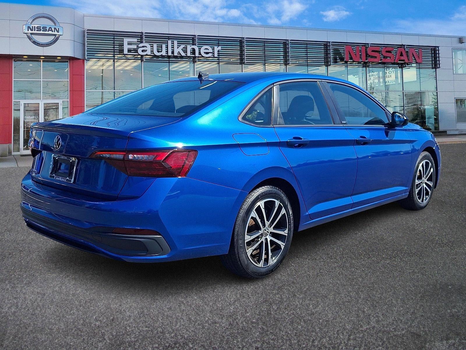 2023 Nissan Sentra SV CVT