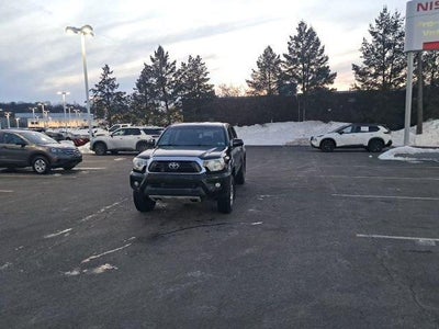 2013 Toyota Tacoma 4WD Double Cab Short Bed V6 Automatic (Natl)