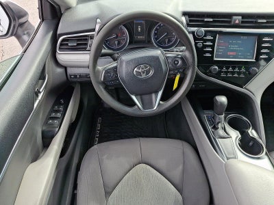 2018 Toyota Camry LE Auto (SE)