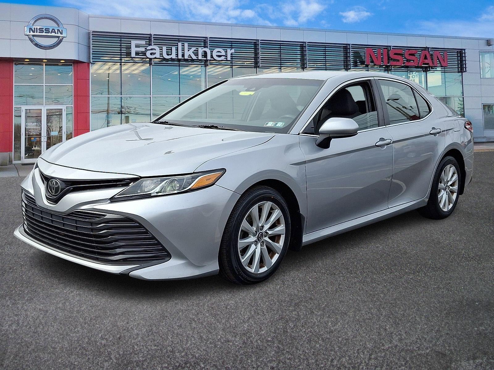 2018 Toyota Camry LE Auto (SE)