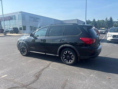 2020 Nissan Pathfinder 4x4 SL