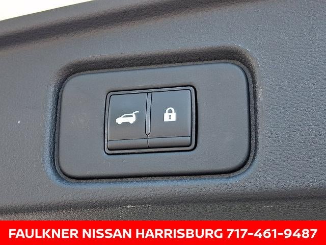 2024 Nissan Pathfinder SL 4WD