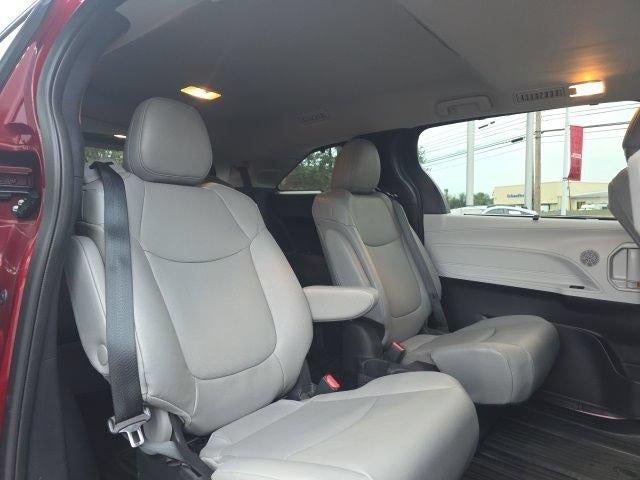 2026 Toyota Sienna XLE FWD 7-Passenger (Natl)