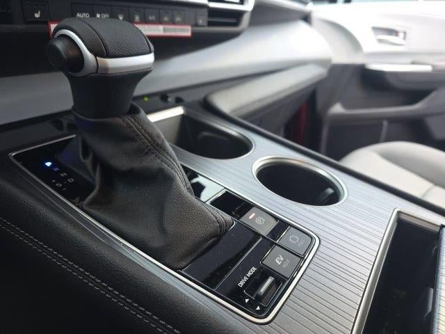 2026 Toyota Sienna XLE FWD 7-Passenger (Natl)