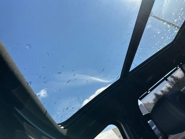 2023 Toyota Sequoia Platinum 4WD (Natl)