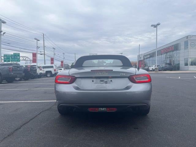 2017 FIAT 124 Spider Classica Convertible