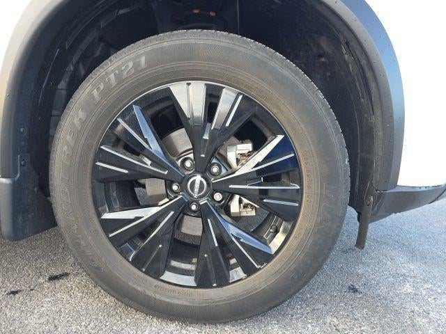 2023 Nissan Rogue AWD SV