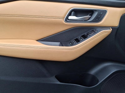 2023 Nissan Rogue AWD Platinum *Ltd Avail*