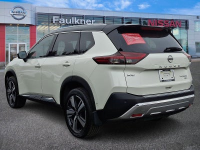 2023 Nissan Rogue AWD Platinum *Ltd Avail*