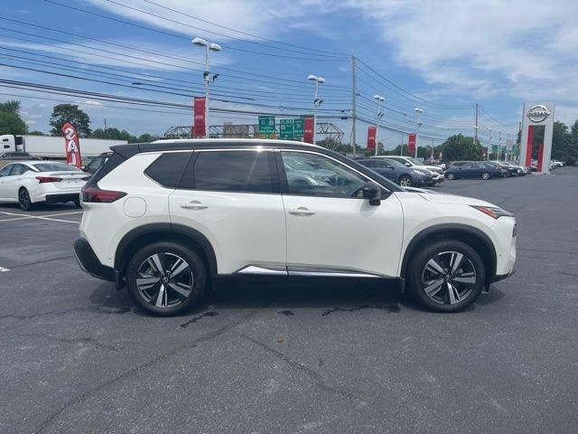 2023 Nissan Rogue AWD Platinum