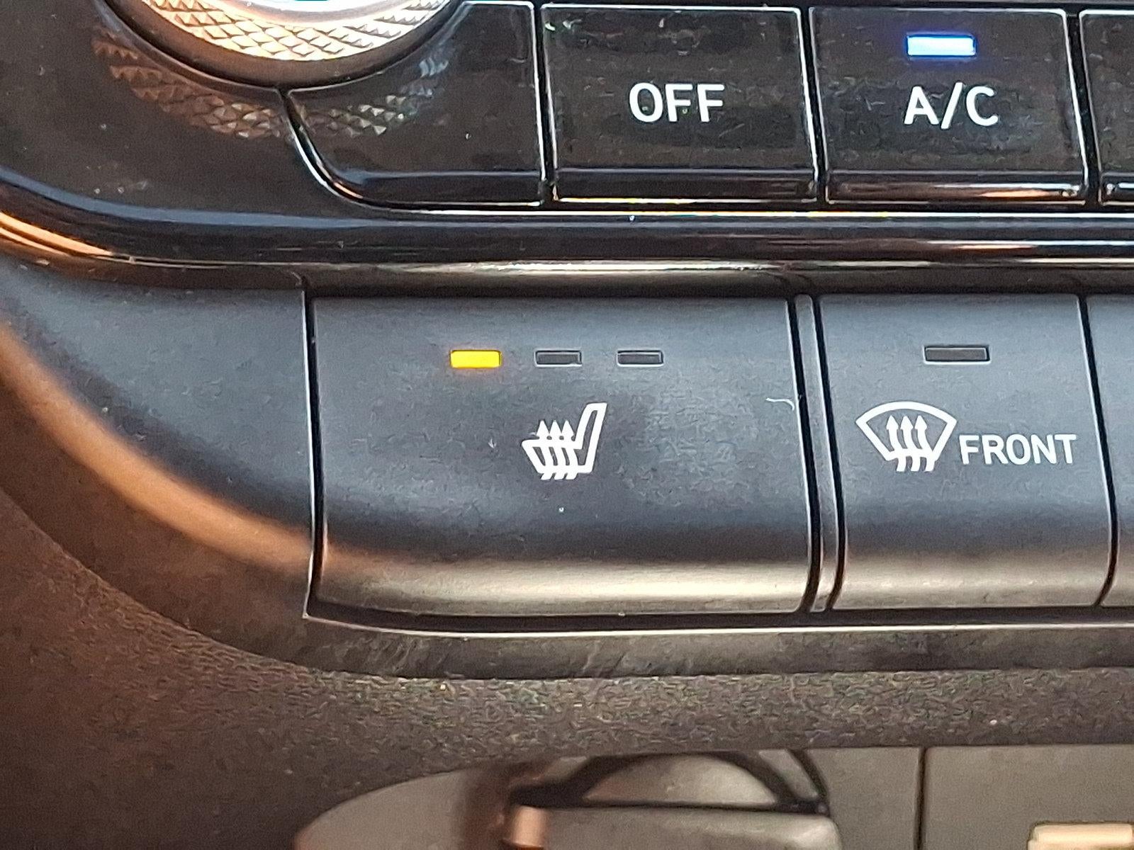2023 Hyundai ELANTRA Limited IVT