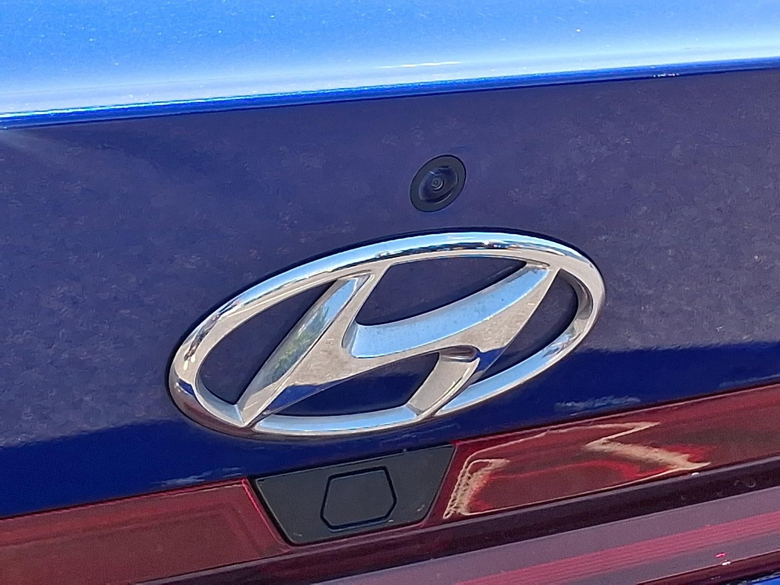 2023 Hyundai ELANTRA Limited IVT