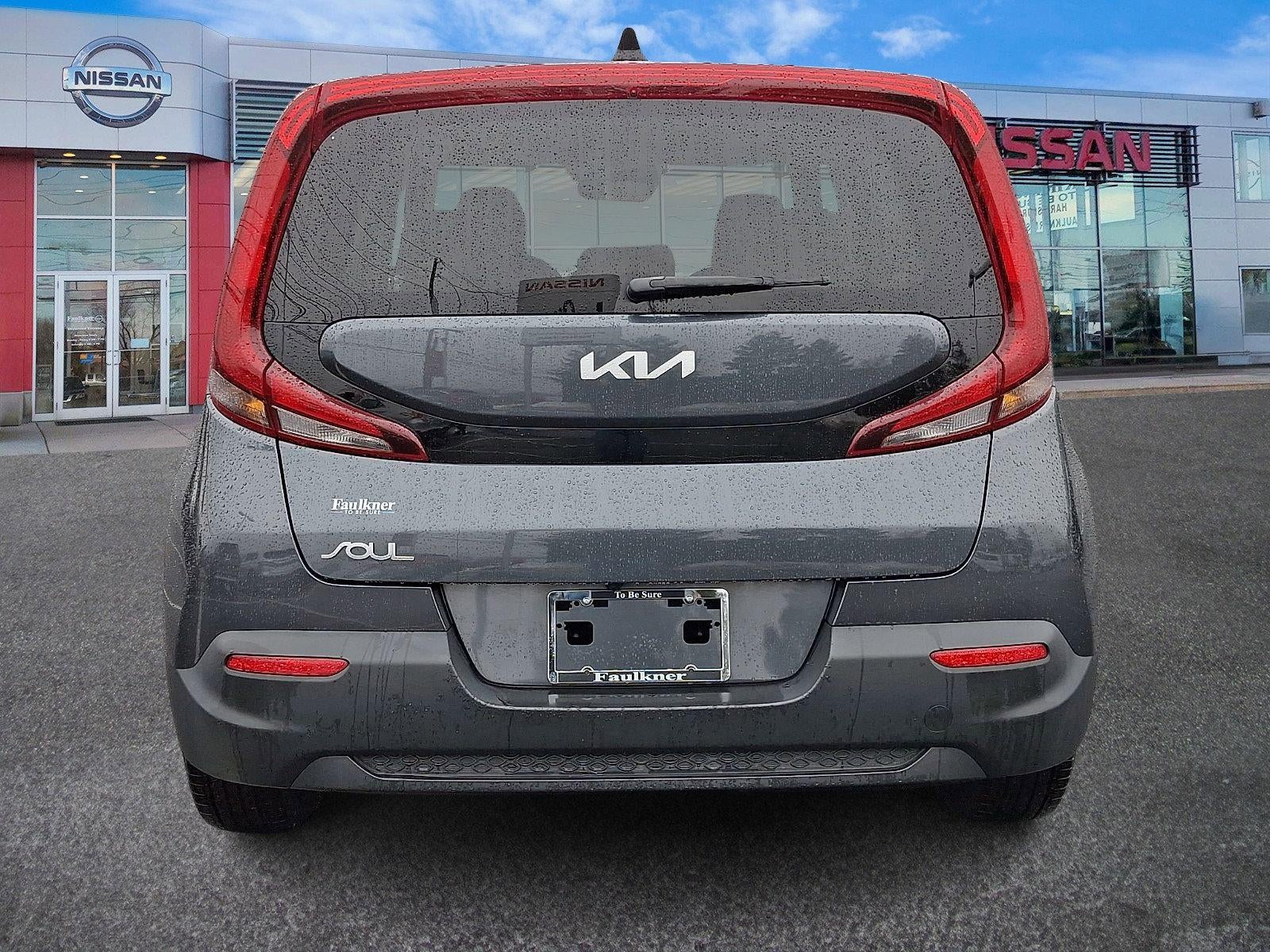 2022 Kia Soul LX IVT