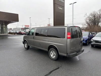 2011 Chevrolet Express Passenger 1LS
