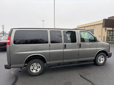 2011 Chevrolet Express Passenger 1LS