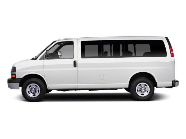 2011 Chevrolet Express Passenger 1LS