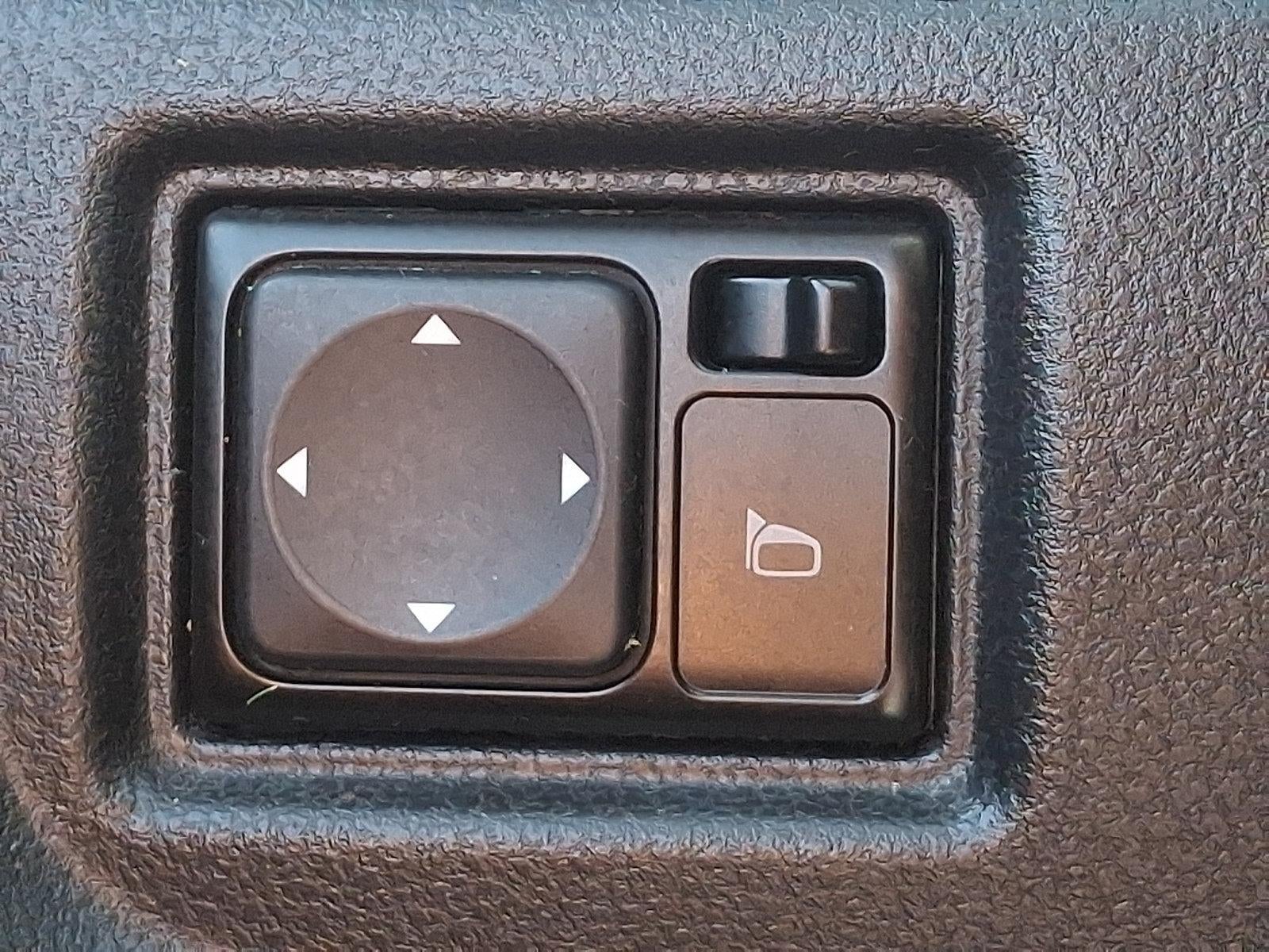 2014 Nissan Versa Note SV