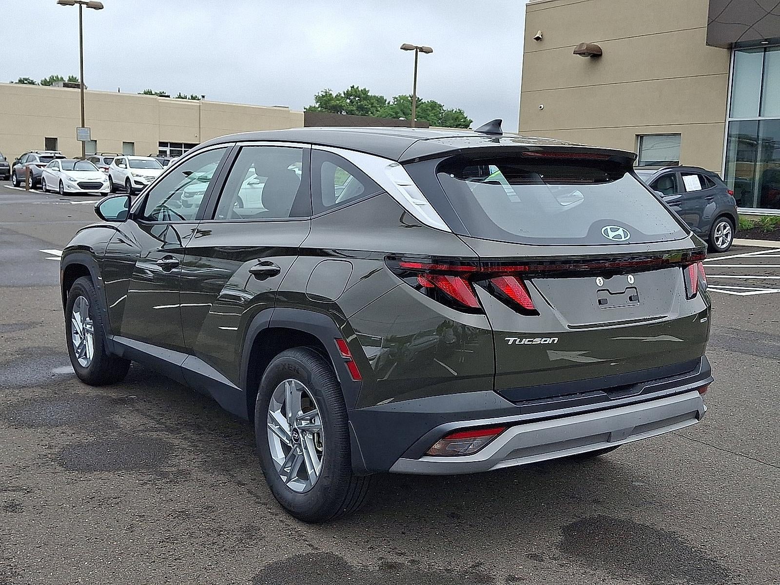 2025 Hyundai TUCSON SE
