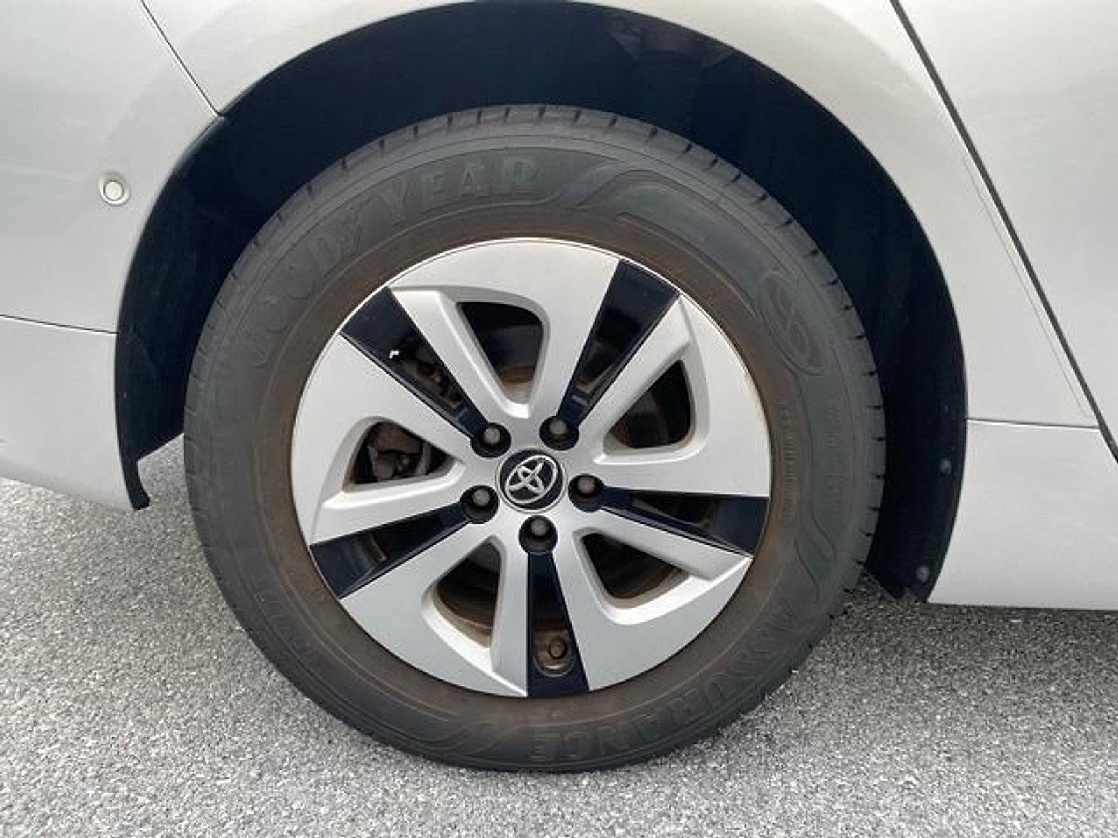 2018 Toyota Prius Four