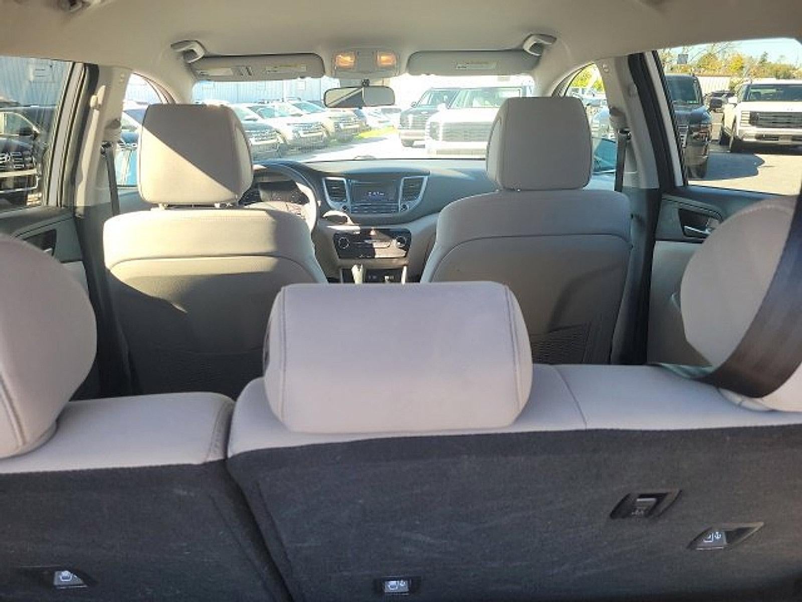 2018 Hyundai TUCSON SE