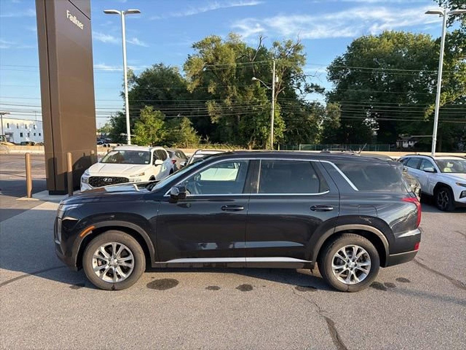 2022 Hyundai PALISADE SE
