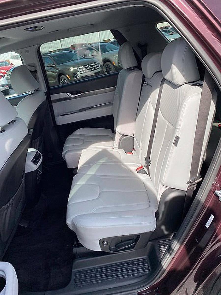 2025 Hyundai PALISADE SEL Premium 8P