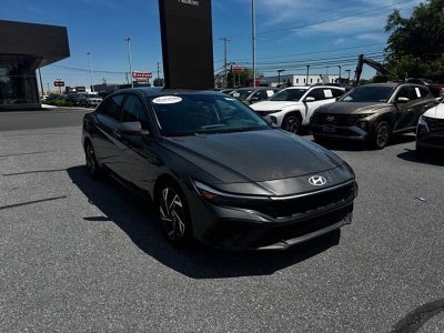 2024 Hyundai ELANTRA SEL
